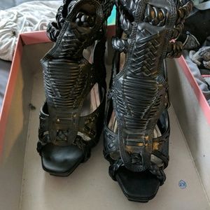 Zigi Soho heels size 7.5-8